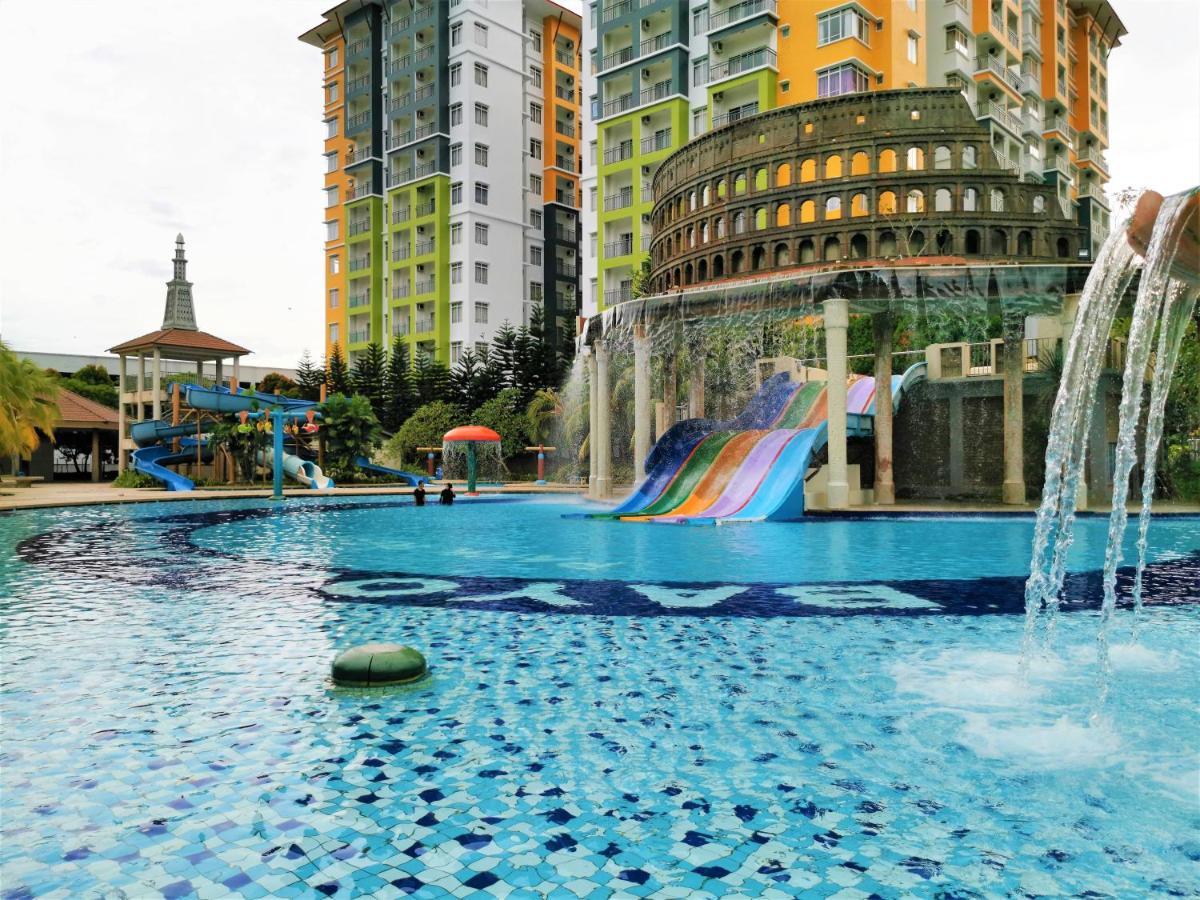 B - Lagoon Water Themepark Suite Melaka Town المظهر الخارجي الصورة