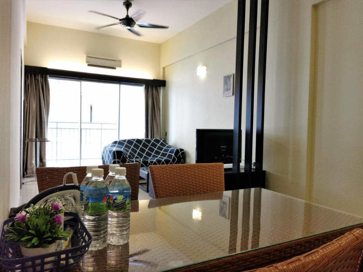 B - Lagoon Water Themepark Suite Melaka Town المظهر الخارجي الصورة